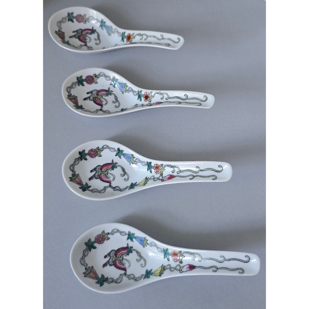 Vintage Jingdezhen Chinese Famille Rose Porcelain Soup Spoons - Set of 4